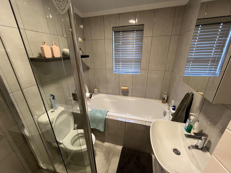 3 Bedroom Property for Sale in Dwarskersbos Western Cape